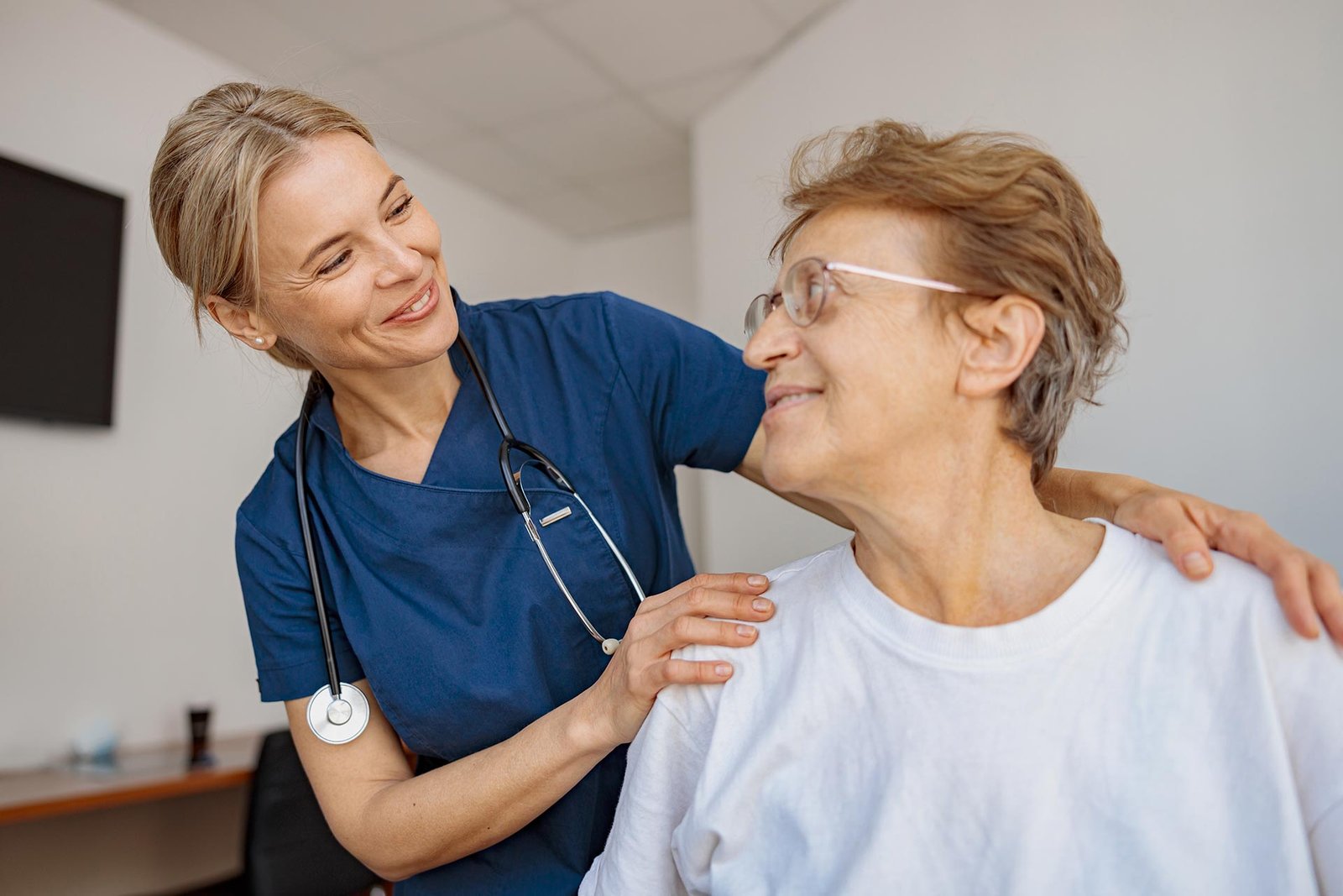 doctor-supporting-a-sick-patient-before-medical-pr